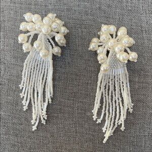 VTG 90s Retro Clip on Faux Pearl Beaded Fringe Drop Earrings - Ivory